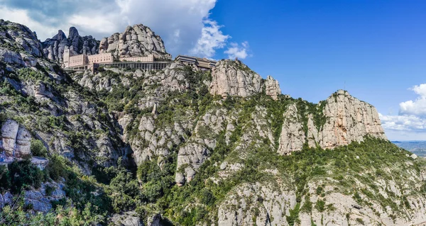El Monasterio de Montserrat en Cataluña, España — Foto de Stock