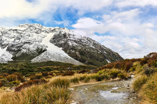 Piste Hooker dans Aoraki / Parc national du Mont Cook, Nouvelle-Zélande — Photo