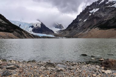 Gölde Cerro Torre, El Chalten, Arjantin