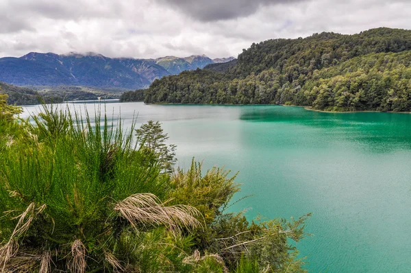 湖景, アルゼンチンの 7 つ湖の道 — ストック写真
