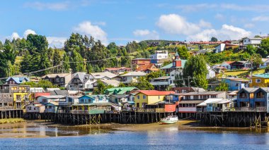Evler ahşap sütunlar, Chiloe Adası, Şili