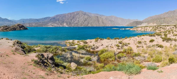 Potrerillos damm, mendoza, argentinien — Stockfoto