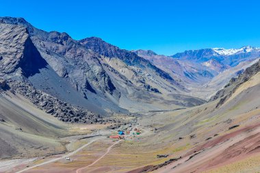 Mendoza, Arjantin çevresinde Andes vadide