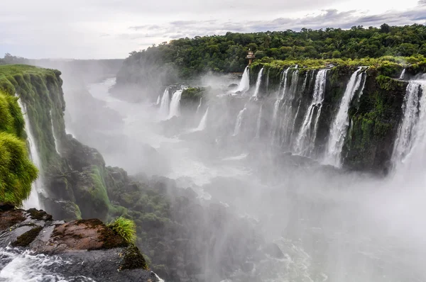 Felső áramkör az Iguazu-vízesés, Argentína — Stock Fotó