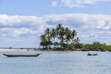 Tekneler sahilde Morro de Sao Paulo, Salvador, Brezilya