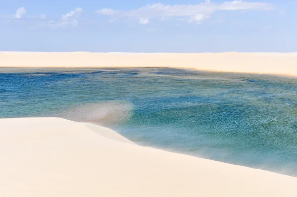 Zelená Laguna v Lencois. Maranheses, Brazílie — Stock fotografie