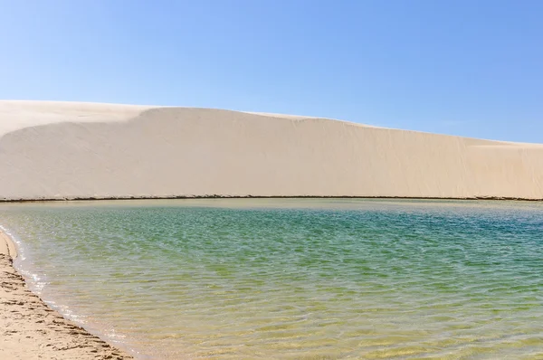 Laguna Verde en Lencois Maranheses, Brasil — Foto de Stock