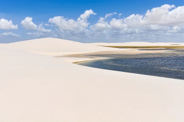 沙 Maranheses，巴西的潟湖 — 图库照片