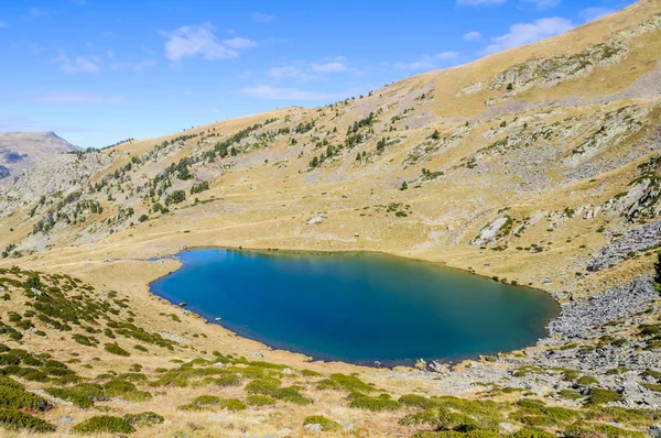 Di Lembah Estanyo River, Andorra — Stok Foto