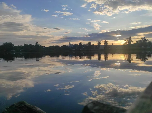 Atardecer Lago Ciudad Kiev —  Fotos de Stock