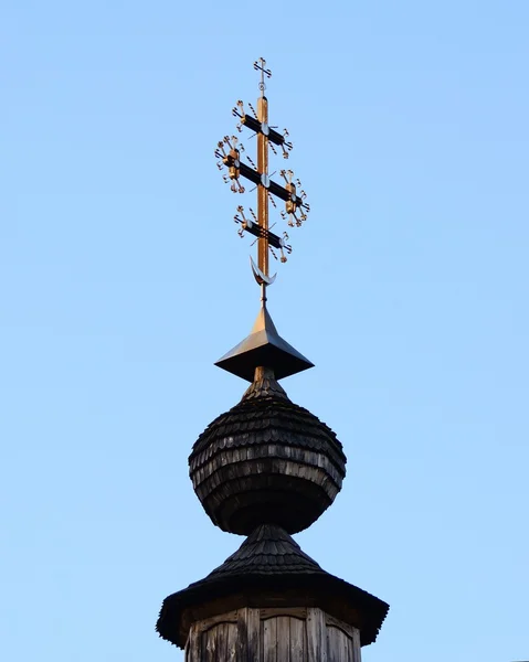 Хрест на куполі — стокове фото