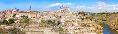 Panoramik manzaralı tarihi Toledo şehir nehir Tajo ile