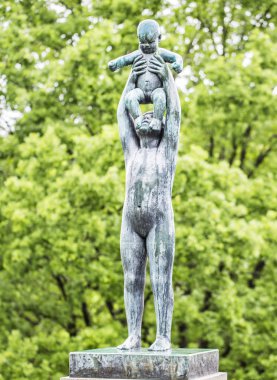 Vigeland park Oslo heykel. Norveç.