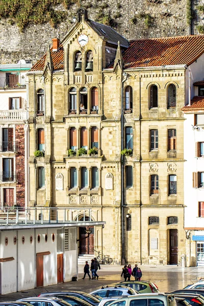 Fascade of building, the Basque country, San Sebastian, Espanha — Fotografia de Stock