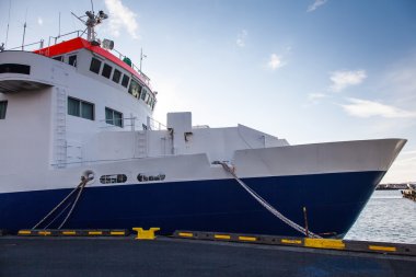 Gemi bağlama - bir yay görünümünü