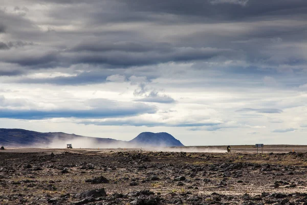 Stone and ash wasteland - volcanic landscape — Stockfoto
