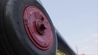 Klasik helikopter bizi havacılığa, Altın Çağ Gücü 'ne ve hala şaşırtıcı olan klasik makinelerin zarafetine geri götürüyor. Yüksek kalite 4k görüntü