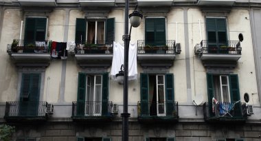 İtalya tipik kapalı balkon