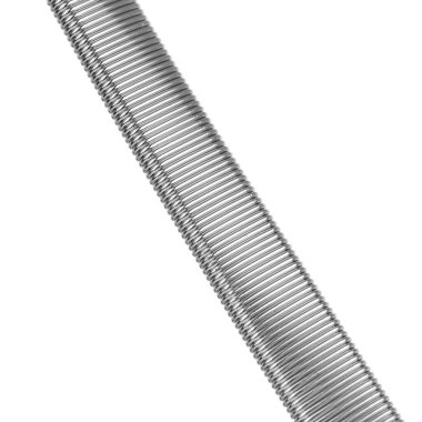 Gümüş zincir bant beyaz arkaplanda izole