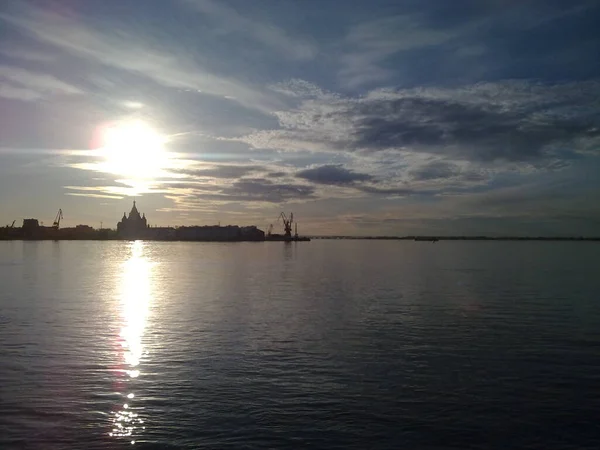 Zonsondergang Zonsopkomst Met Zon Die Schijnt Aan Schilderachtige Hemel Met — Stockfoto