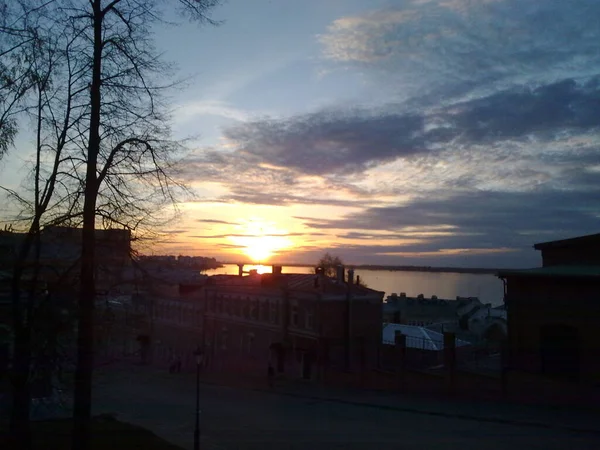 Закат Восход Солнца Лучами Солнца Живописном Небе Облаками — стоковое фото