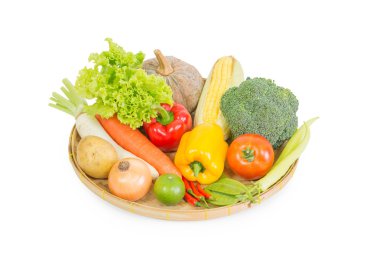 beyaz zemin üzerinde sebze karışımı