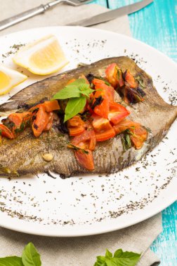 Fesleğen ile pisi balığı