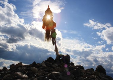 Dağ geçidi. St yapılan putperest putperest Moğol göçebeler Idol