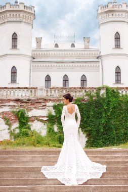 Kalenin arka plan üzerine gelin