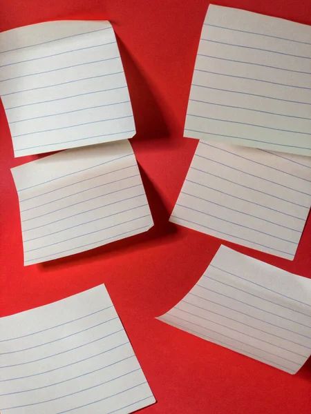 Bloc Notas Hojas Cuadernos Con Bolígrafo Yacen Sobre Mesa —  Fotos de Stock