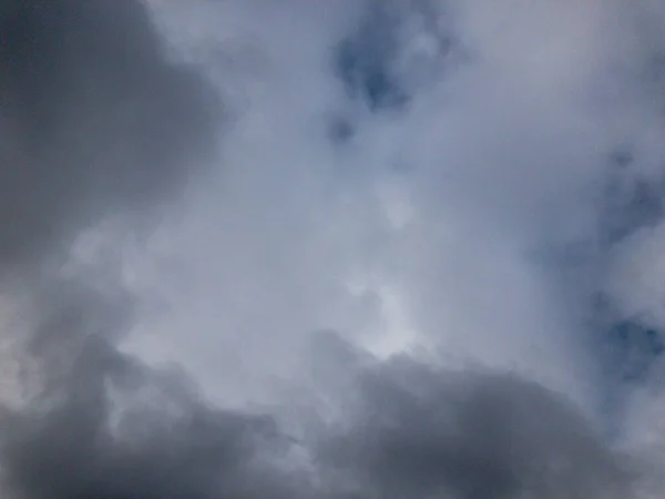 Céu Bonito Com Branco Cinza Nuvens Azuis Bela Foto Cinza — Fotografia de Stock