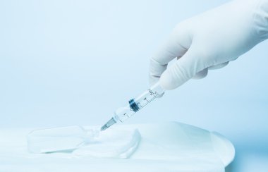 Şırınga, tıbbi enjeksiyon ve hapları kit. Tıp plastik vacci