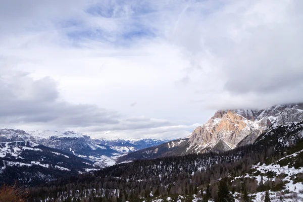 Alpesi táj a Dolomitok, Olaszország — Stock Fotó