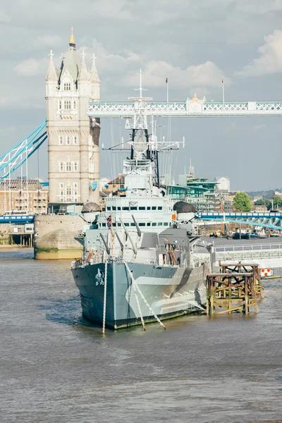 Hms Belfast görünümünü — Stok fotoğraf