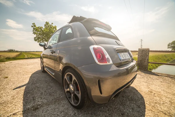 Abarth 595 Versenyszellem Cabrio — Stock Fotó