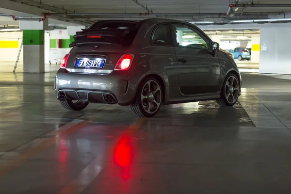 Abarth 595 Versenyszellem Cabrio — Stock Fotó