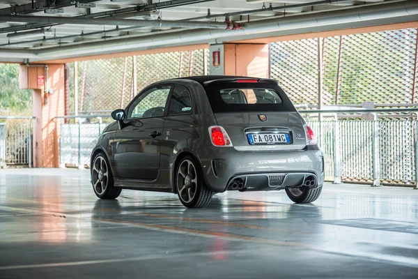 Abarth 595 Versenyszellem Cabrio — Stock Fotó