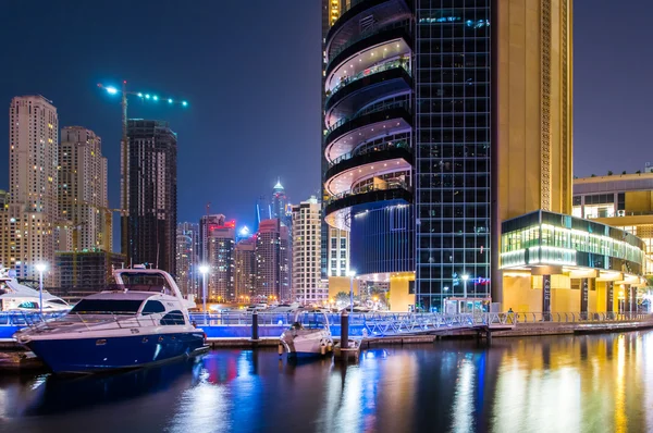 Night in dubai's marina — Stock Photo, Image