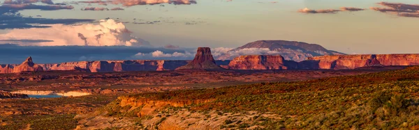 Lake Powell Panorama — Stok fotoğraf