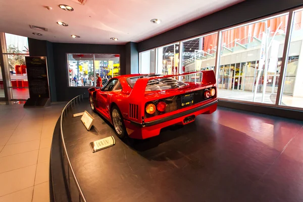 ABU DHABI, UAE - MAY 13,2014: Ferrari World at Yas Island in Abu Dhabi on MAY 13, 2014, UAE. Ferrari World is the largest indoor amusement park in the world. — Stockfoto