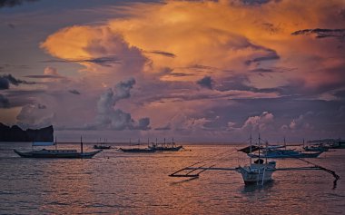 Günbatımı El Nido, Filipinler