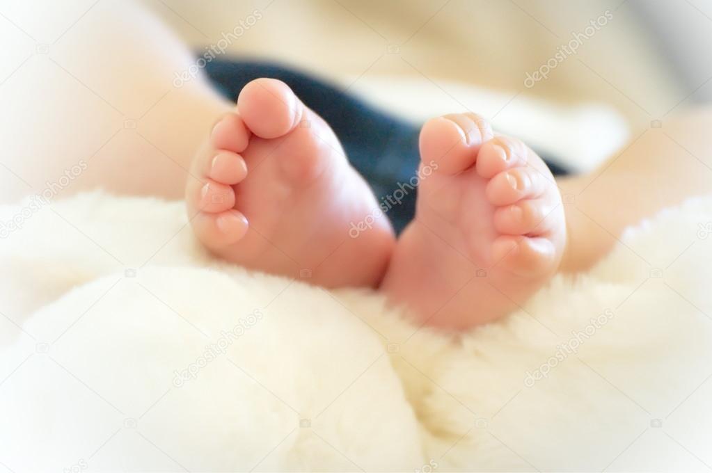 Newborn baby foot