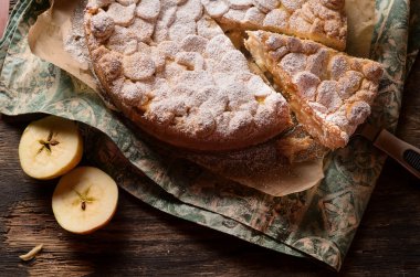 sonbahar pasta elmalı