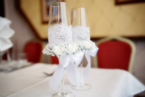 Bicchieri di champagne matrimonio — Foto Stock