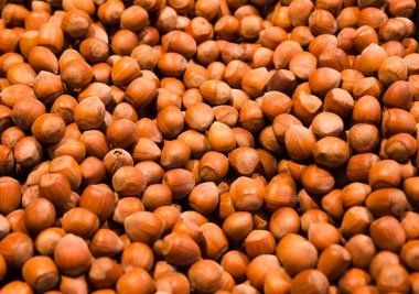 Fındık süpermarkette bir rafta