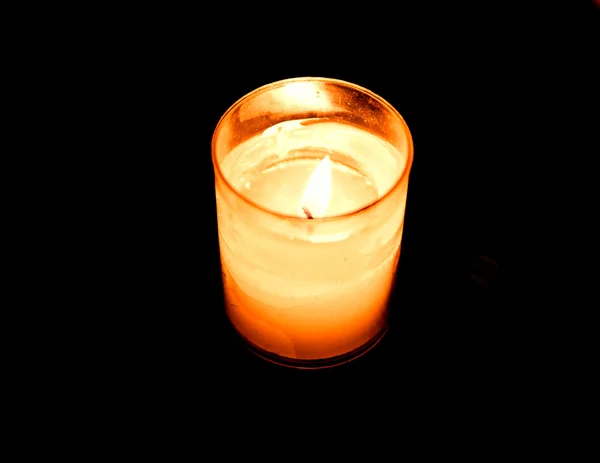Κερί σε μαύρο bakcground — Φωτογραφία Αρχείου