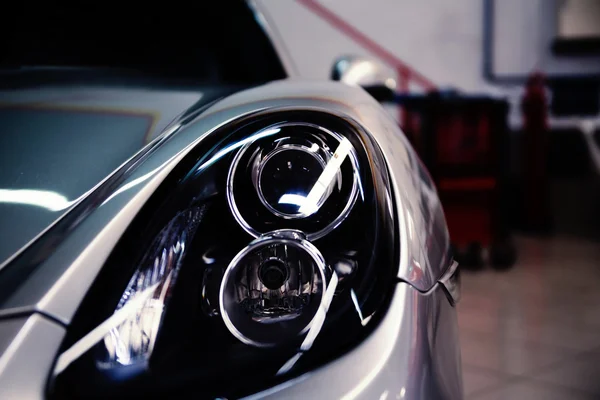 Araba ışık. yakın çekim