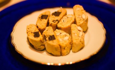 İtalyan amaretti bisküvi