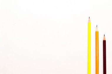 Beyaz arkaplanda kalem izole