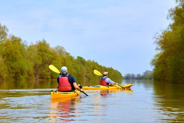 Deux Kayaks Jaunes Danube Source Faire Kayak Dans Les Régions — Photo